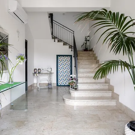 Tropical Loft Apartment *